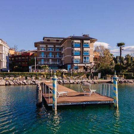 Kriss Internazionale Hotel Bardolino Exteriör bild