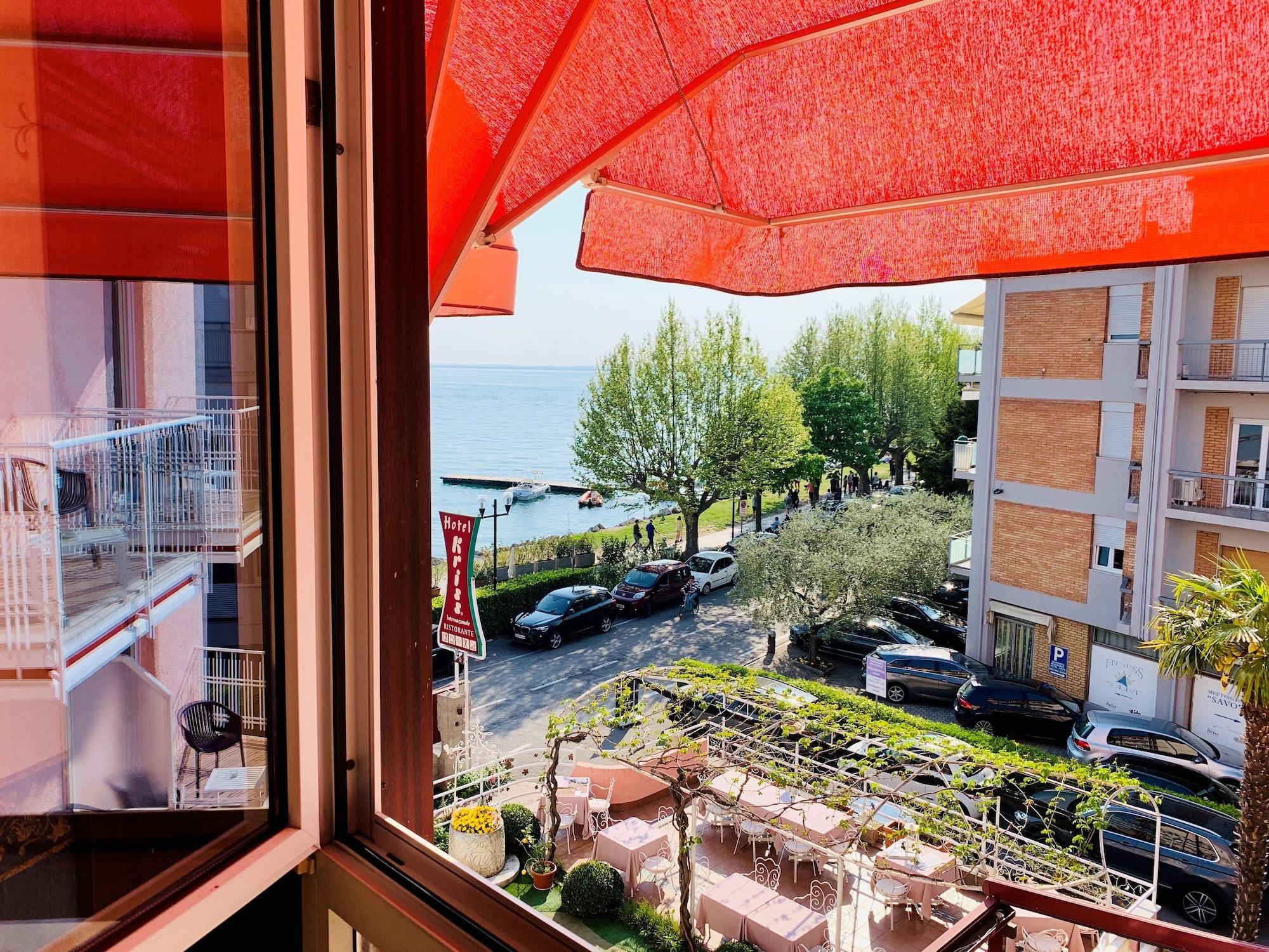 Kriss Internazionale Hotel Bardolino Exteriör bild