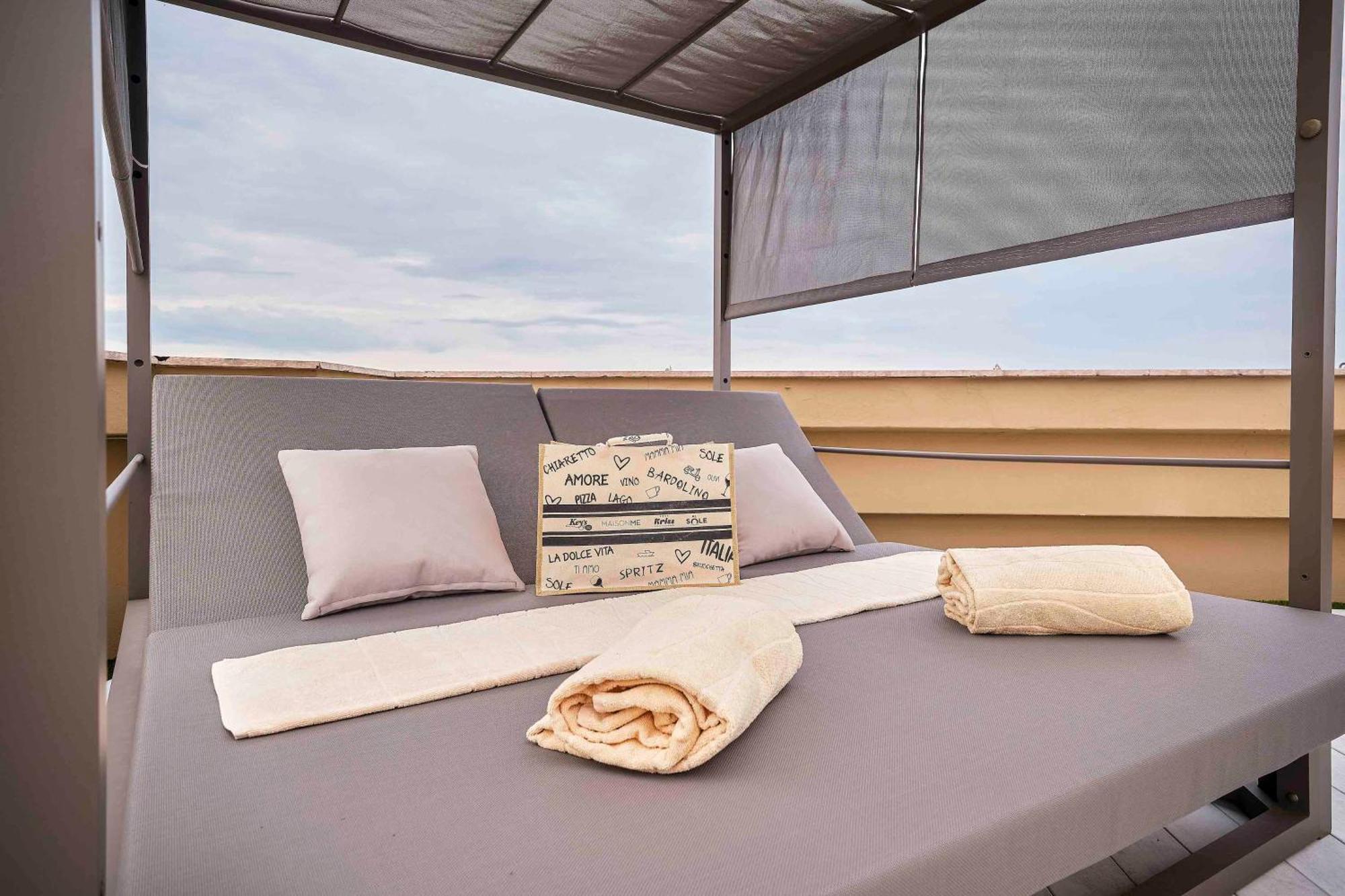 Kriss Internazionale Hotel Bardolino Exteriör bild