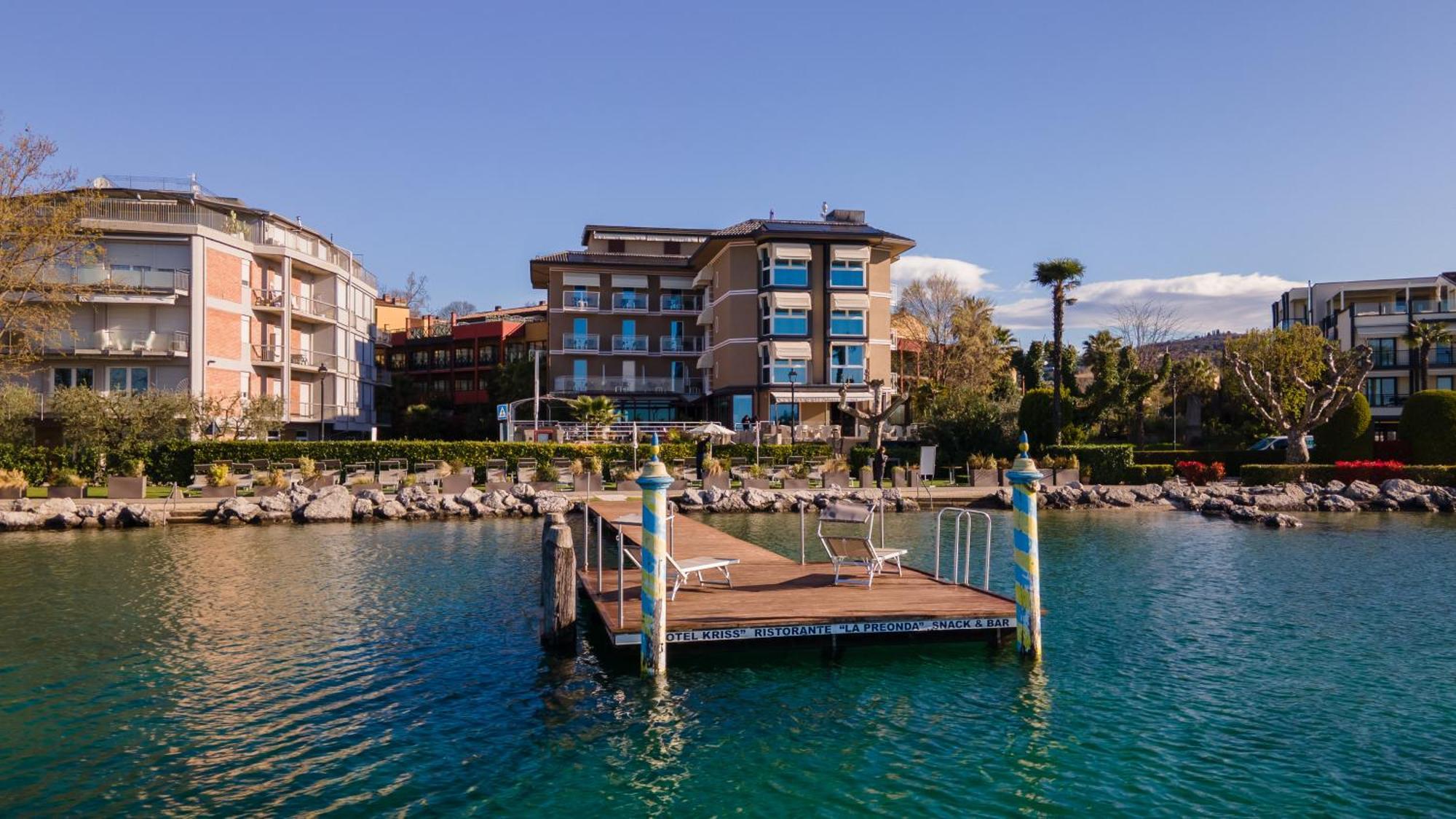 Kriss Internazionale Hotel Bardolino Exteriör bild