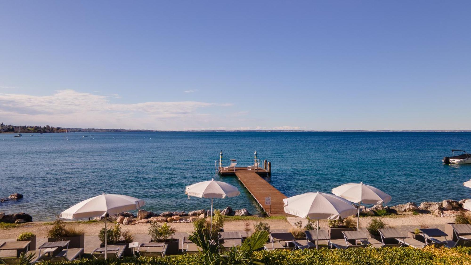 Kriss Internazionale Hotel Bardolino Exteriör bild
