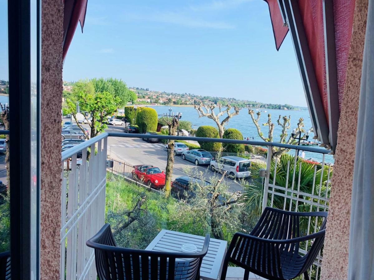 Kriss Internazionale Hotel Bardolino Exteriör bild